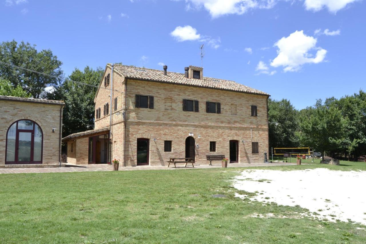 Agriturismo Forestale Luti Treia Kültér fotó