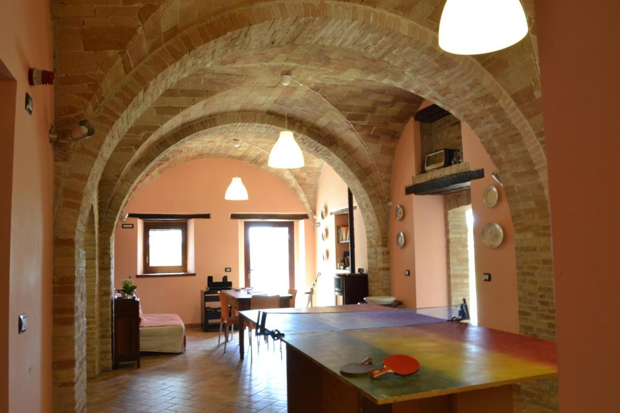 Agriturismo Forestale Luti Treia Kültér fotó