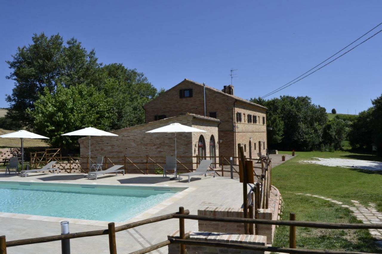 Agriturismo Forestale Luti Treia Kültér fotó