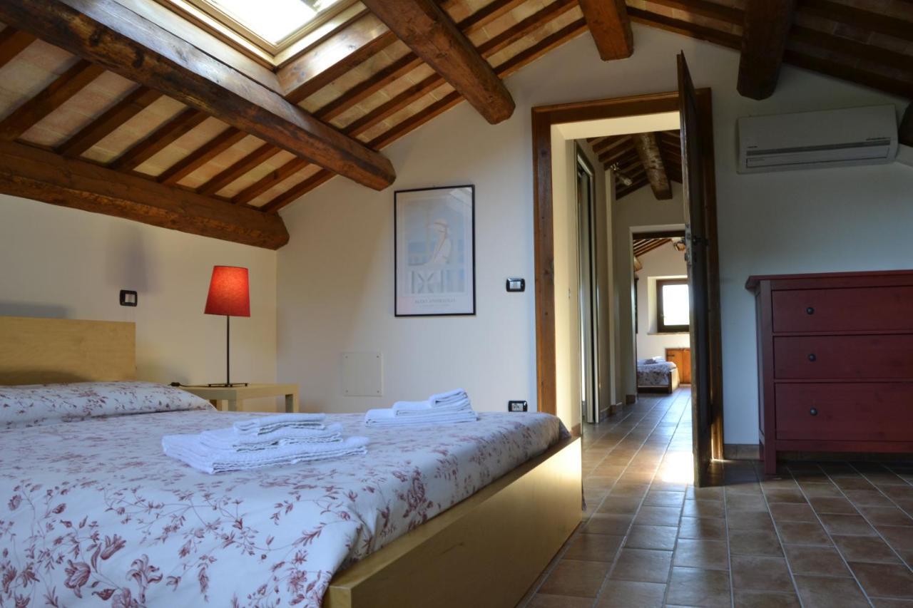 Agriturismo Forestale Luti Treia Szoba fotó