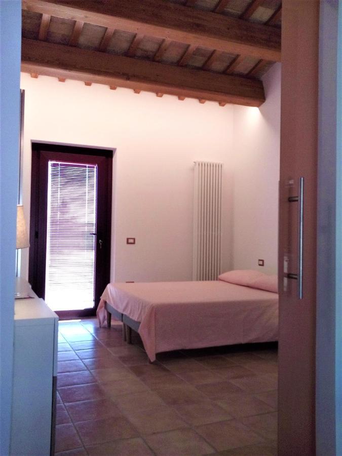 Agriturismo Forestale Luti Treia Kültér fotó