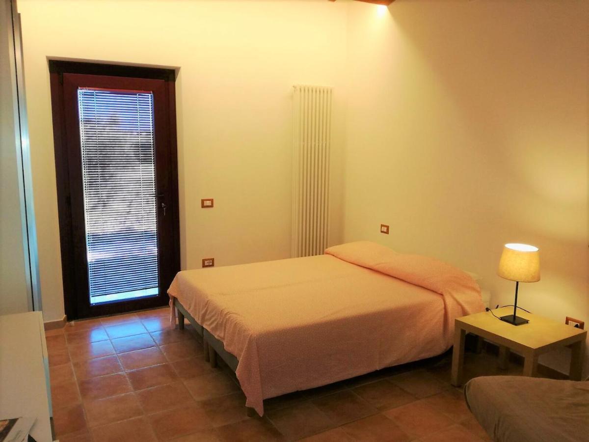 Agriturismo Forestale Luti Treia Kültér fotó